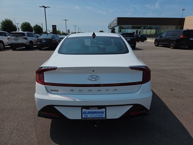 Certified 2023 Hyundai Sonata SEL w/ Preferred Accessory Package FWD image 7