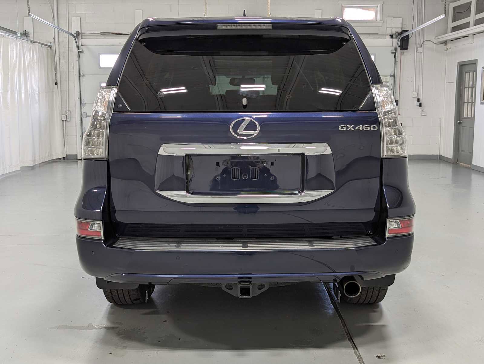 Used 2017 Lexus GX 460 image 7
