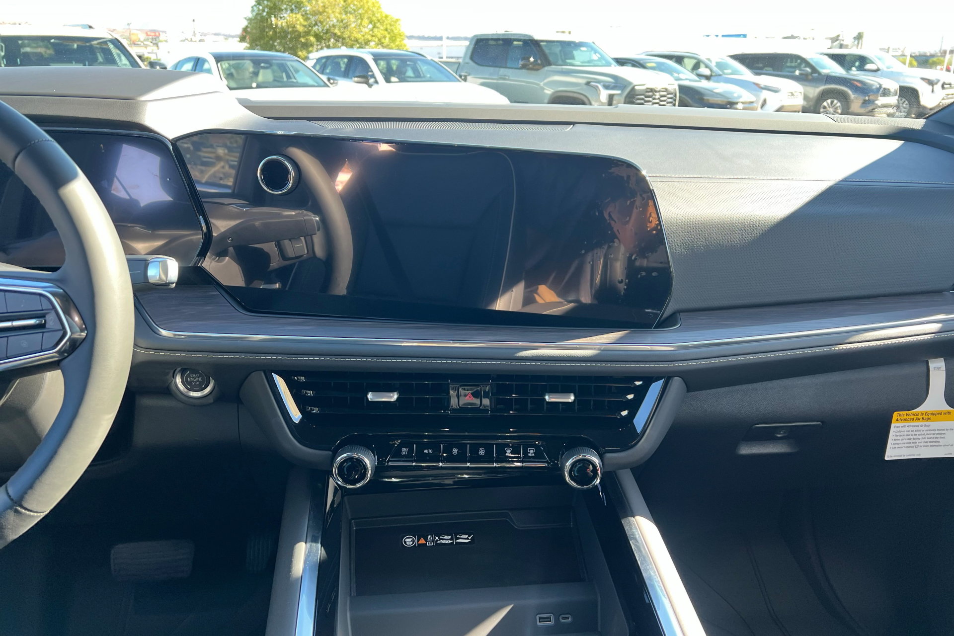 New 2026 Chevrolet Suburban Premier image 15