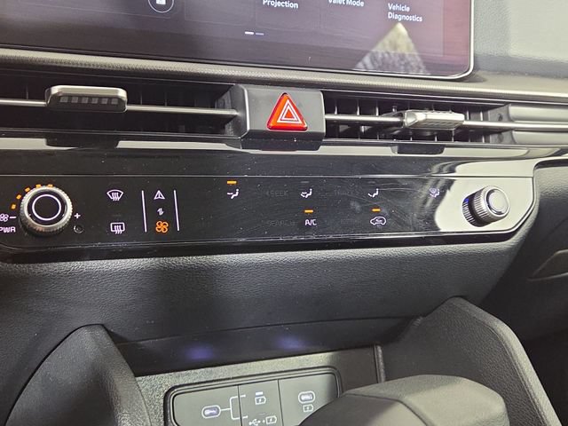 Certified 2026 Kia Sportage LX AWD/4WD image 18