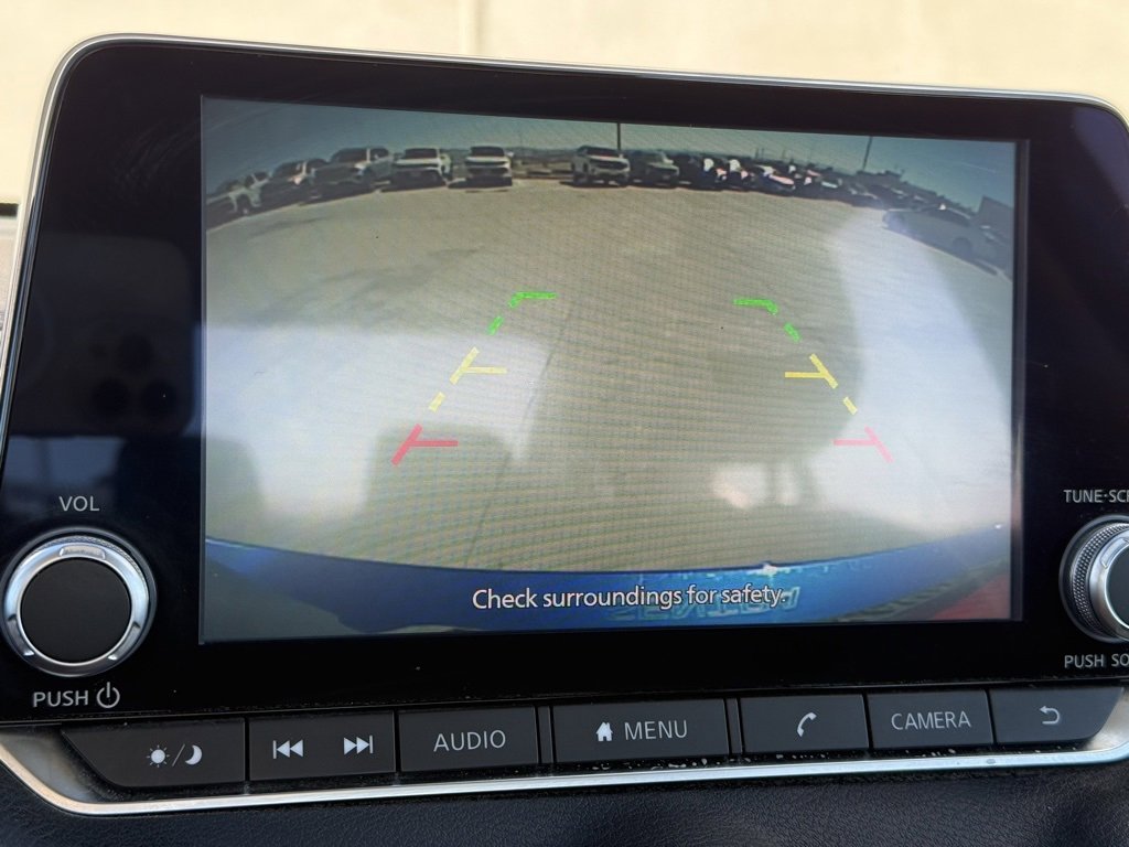 Used 2021 Nissan Sentra SV image 5