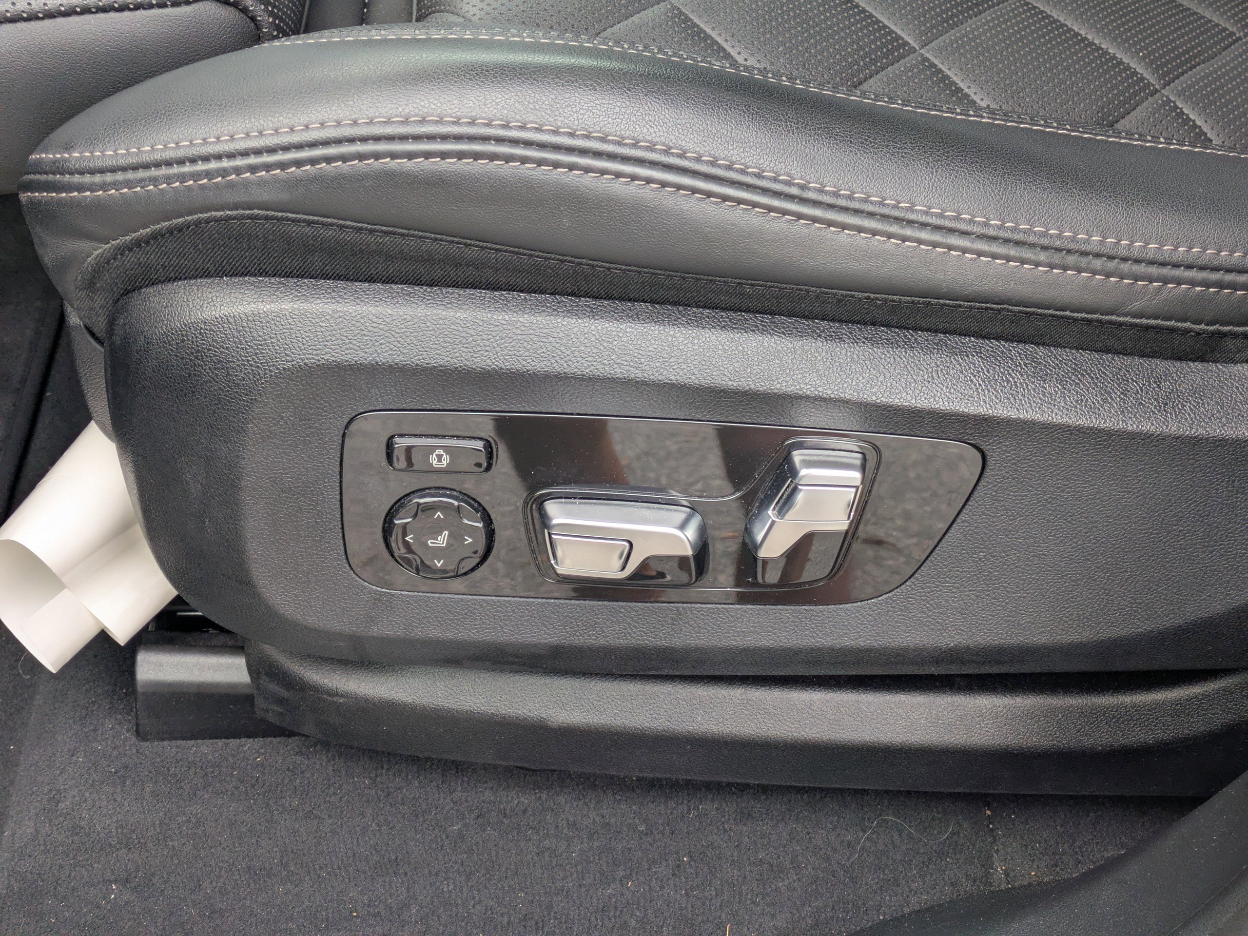 Used 2025 BMW X5 xDrive40i AWD/4WD image 23