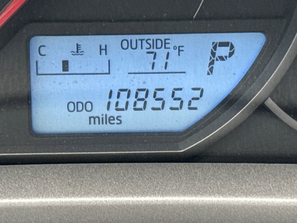 Used 2016 Toyota RAV4 LE image 13