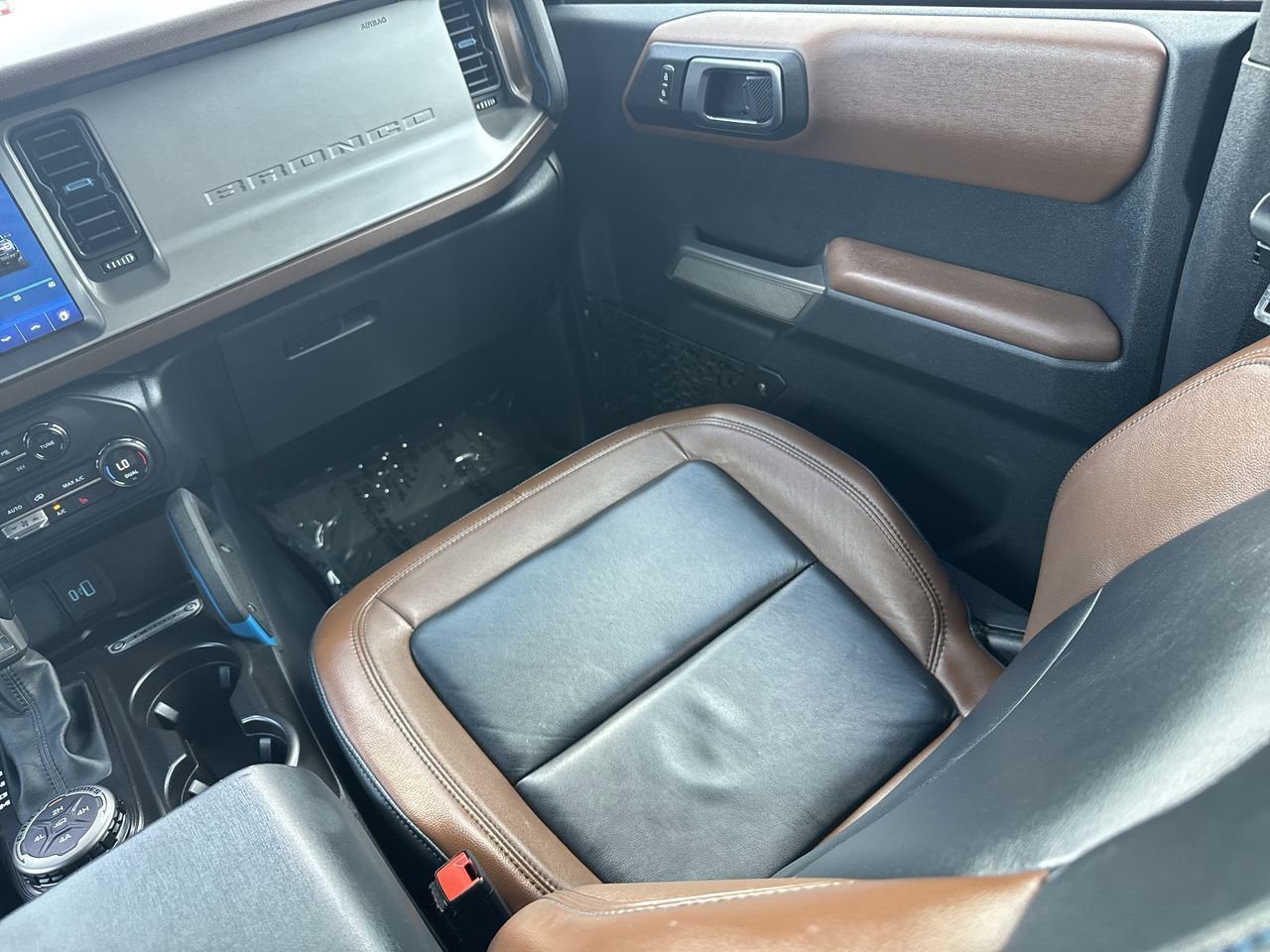 Certified 2021 Ford Bronco Outer Banks image 10