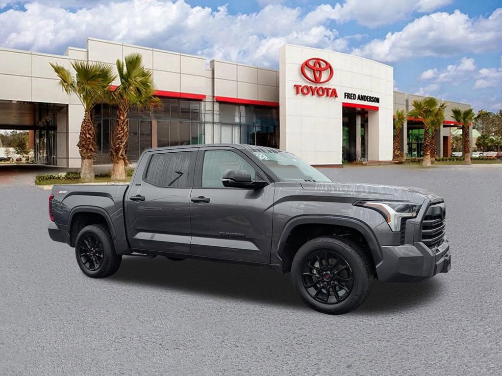 Used 2023 Toyota Tundra SR5 w/ SR5 Convenience Package image 2
