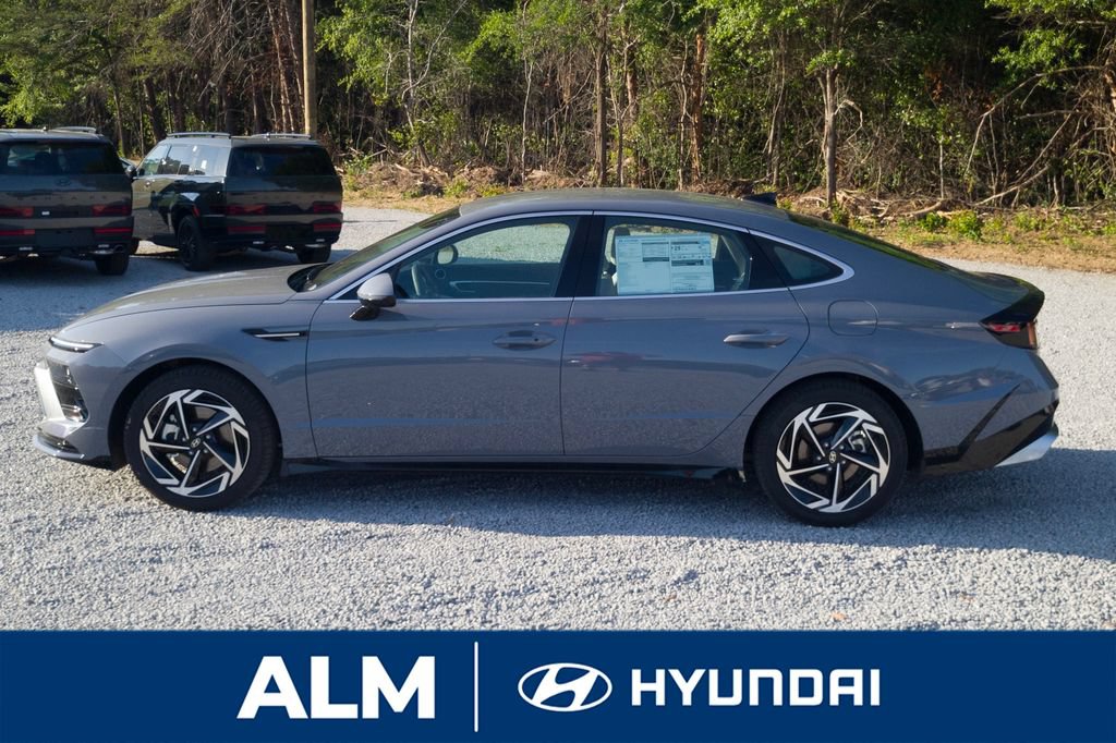 New 2026 Hyundai Sonata SEL FWD image 9