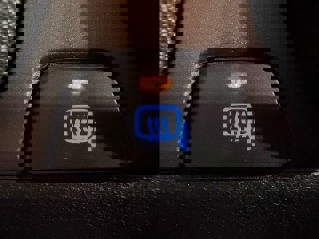 Used 2022 Toyota Tacoma TRD Off-Road w/ Technology Package image 18