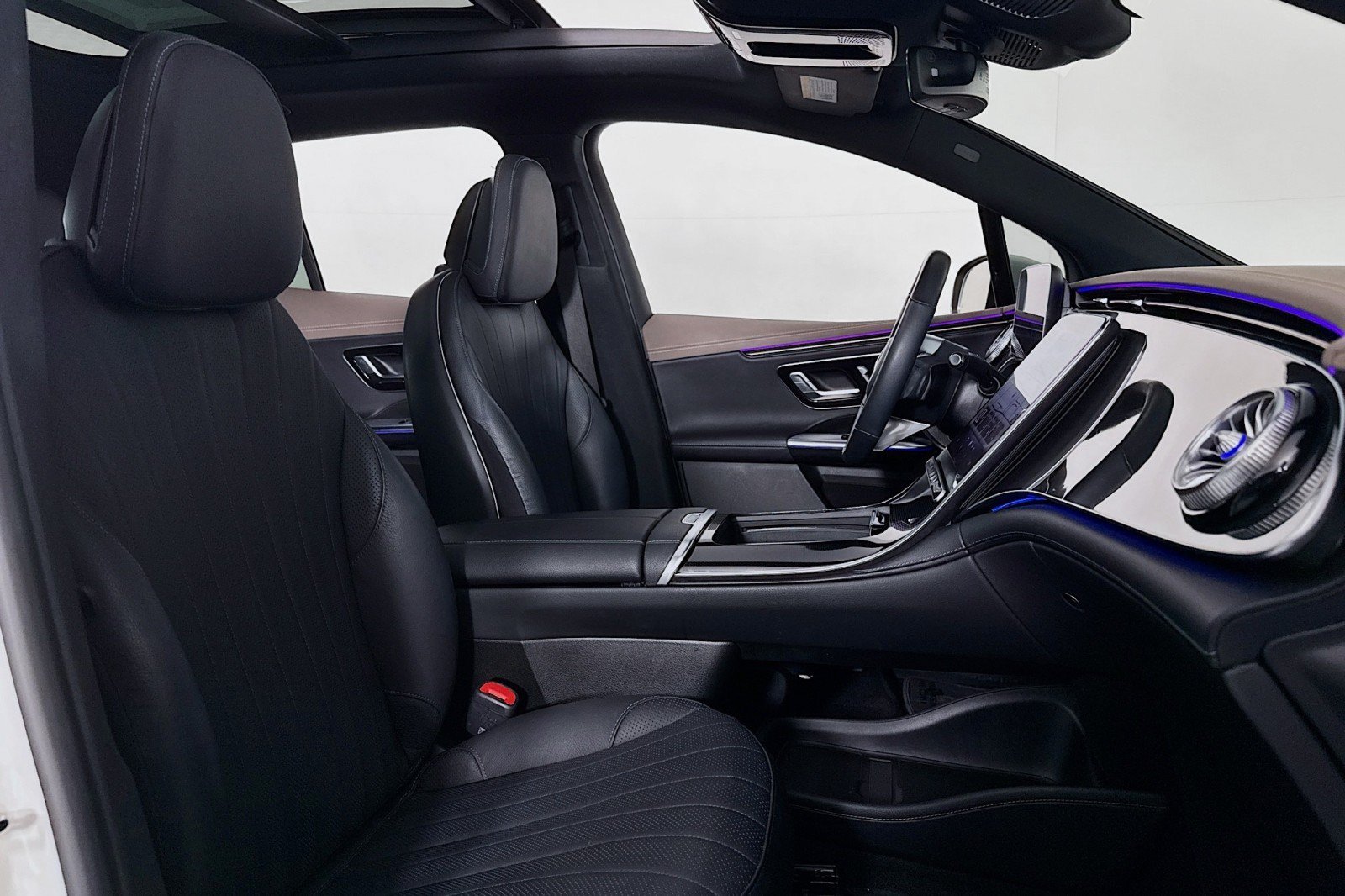 Certified 2023 Mercedes-Benz EQE 500 4MATIC SUV image 7