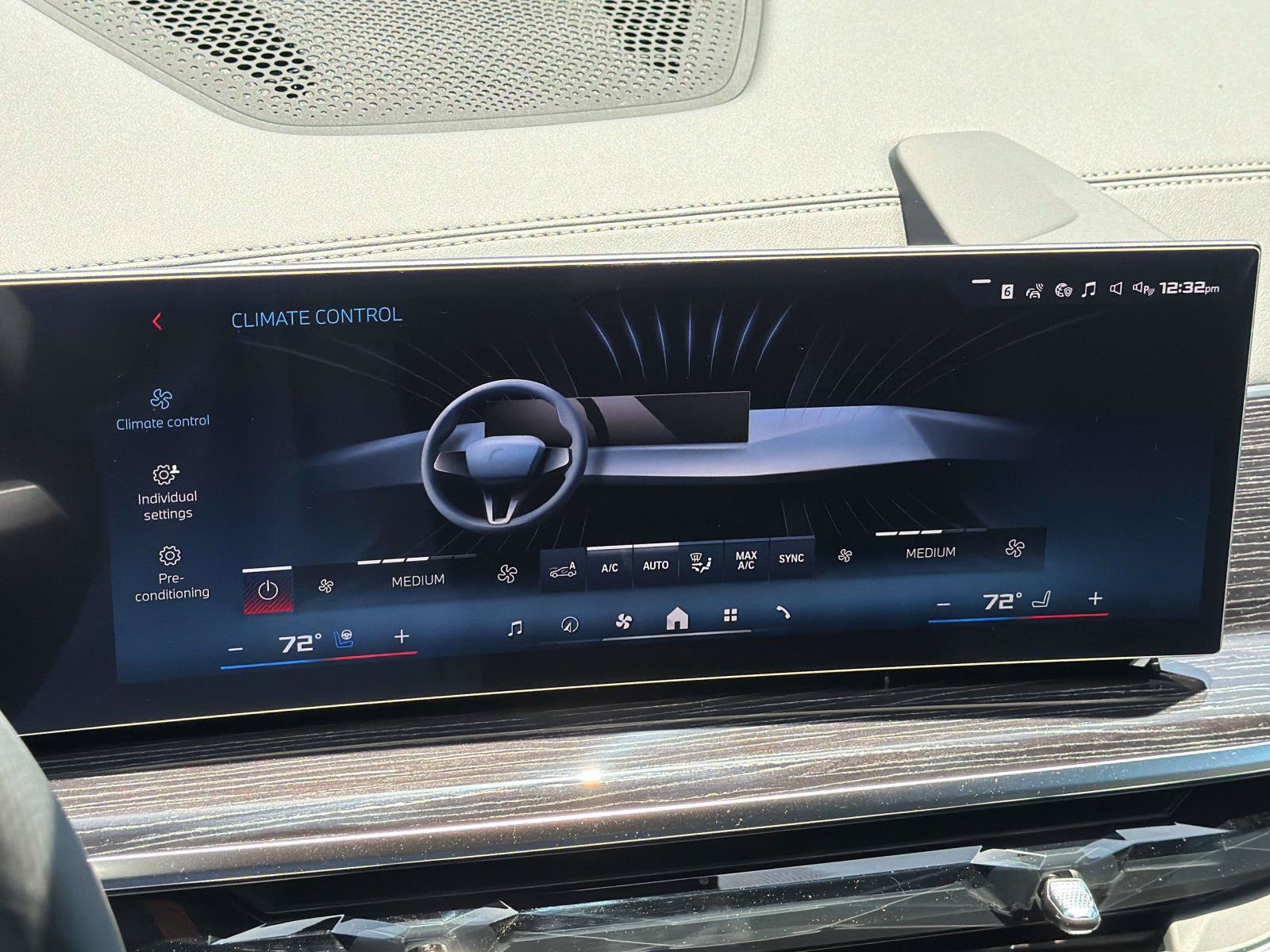 New 2026 BMW X7 M60i AWD/4WD image 19