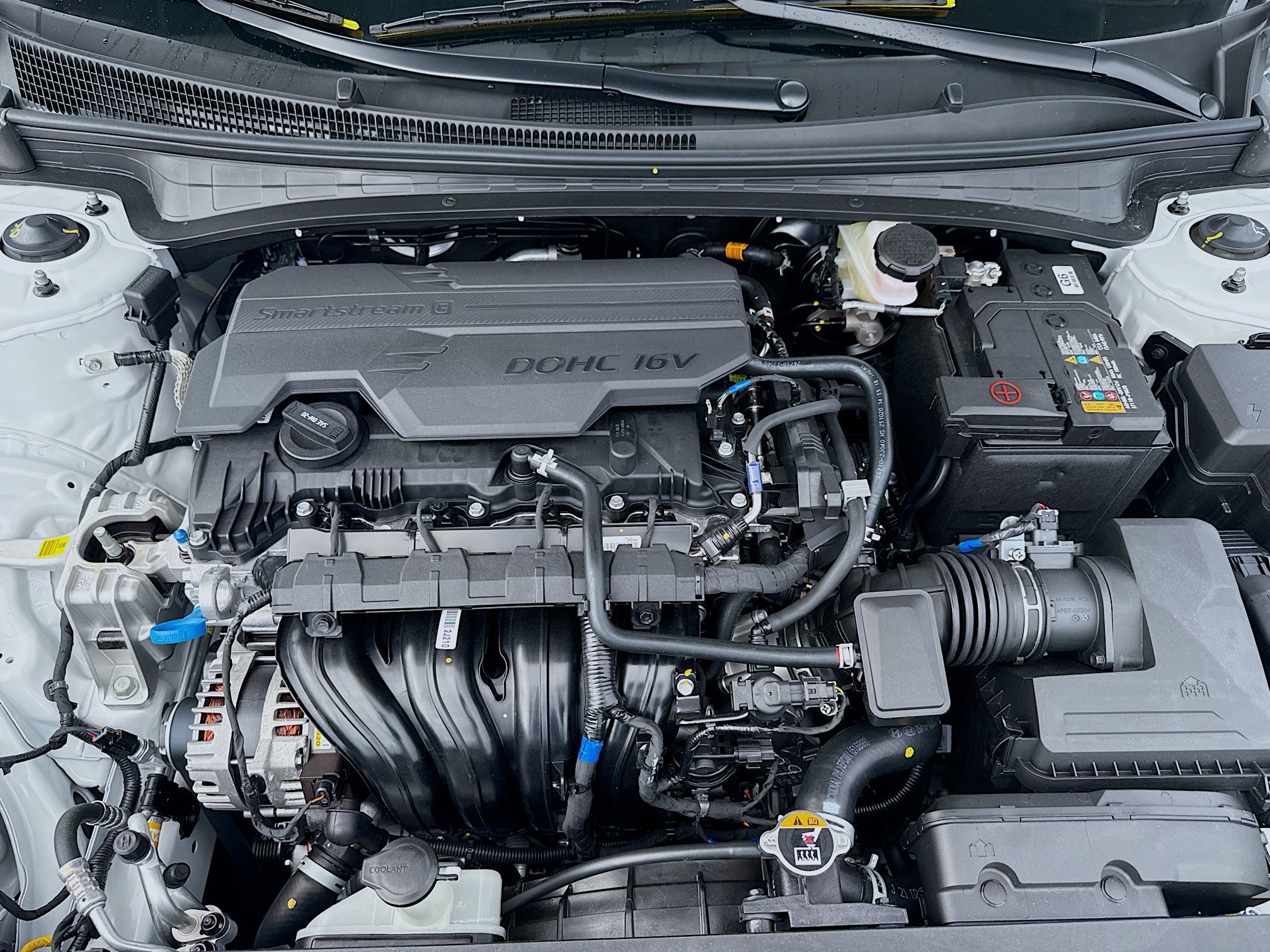 New 2026 Hyundai Elantra Limited w/ Cargo Package image 24