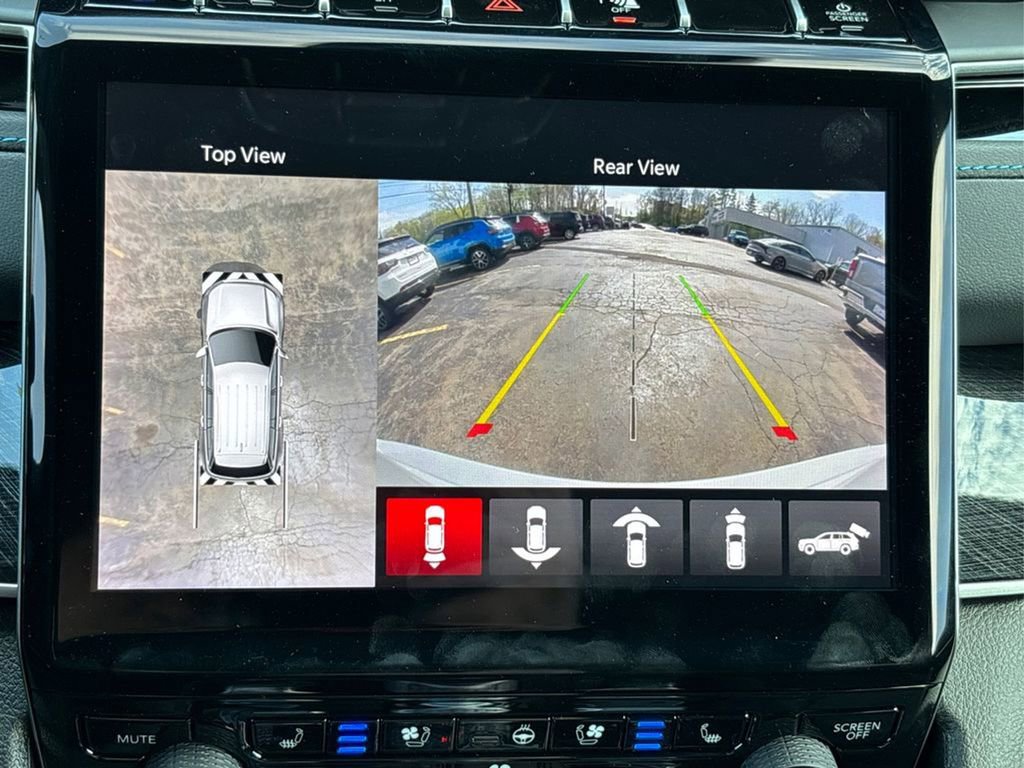 Used 2024 Jeep Grand Cherokee Trailhawk w/ Advanced Protech Group II image 34