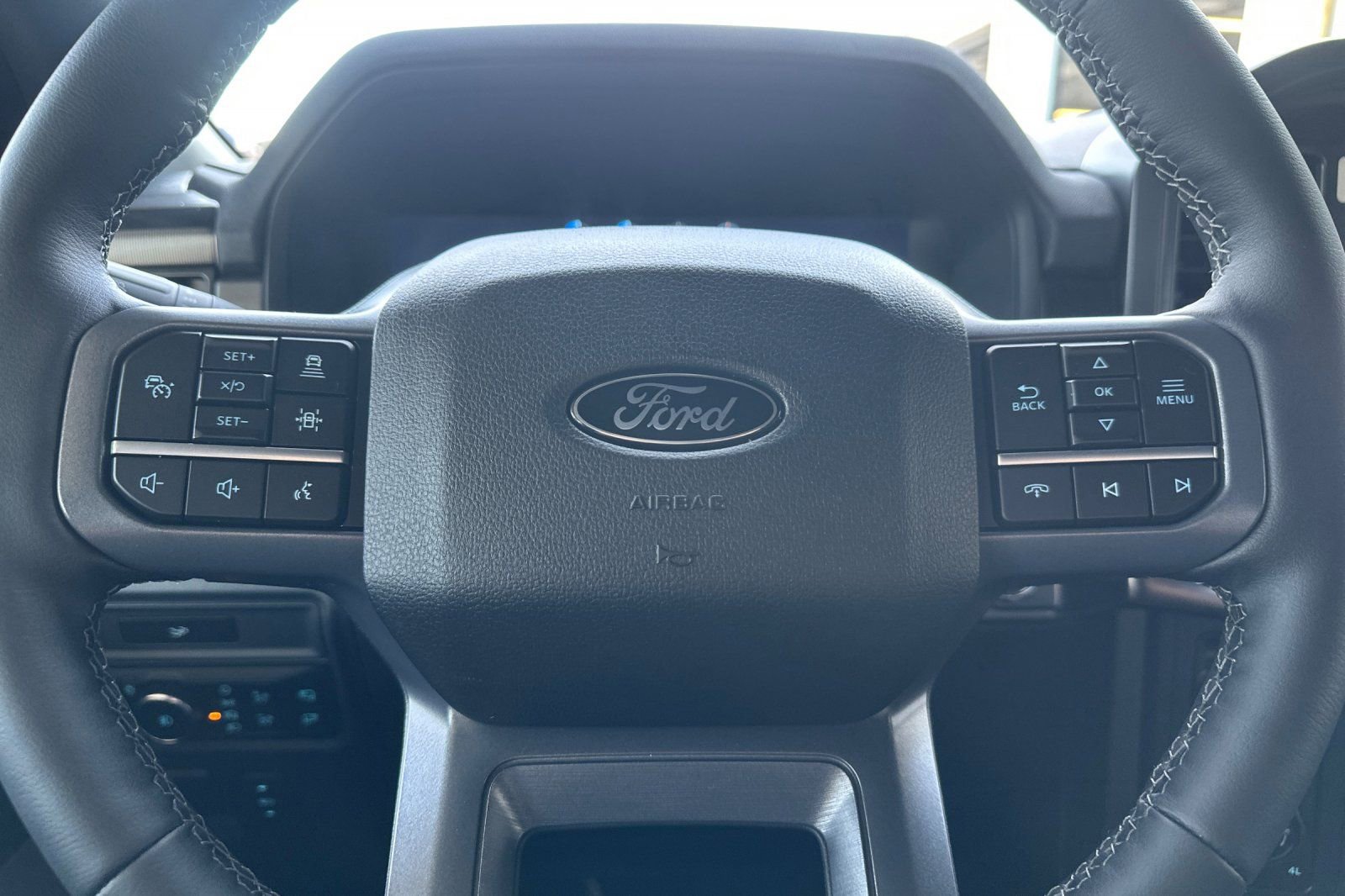 New 2026 Ford F150 Lariat w/ Equipment Group 501A Mid image 23