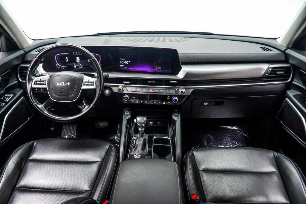Used 2023 Kia Telluride S w/ S Sunroof Package FWD image 7