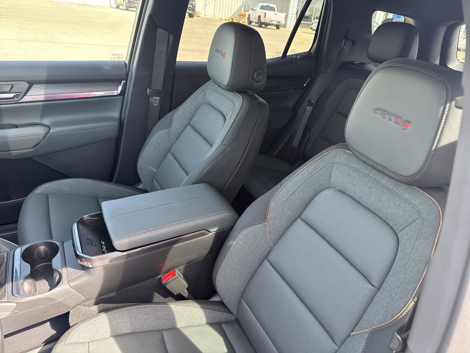 New 2026 GMC Terrain AT4 w/ Convenience Package III AWD/4WD image 11