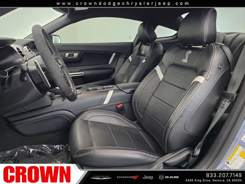 Used 2022 Ford Mustang Shelby GT500 w/ Technology Package RWD image 34