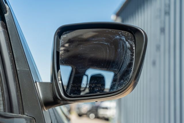 Used 2022 Nissan Frontier SV image 13