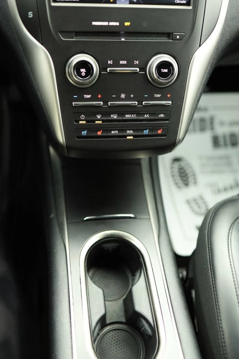 Used 2015 Lincoln MKC AWD w/ Equipment Group 102A Reserve image 30