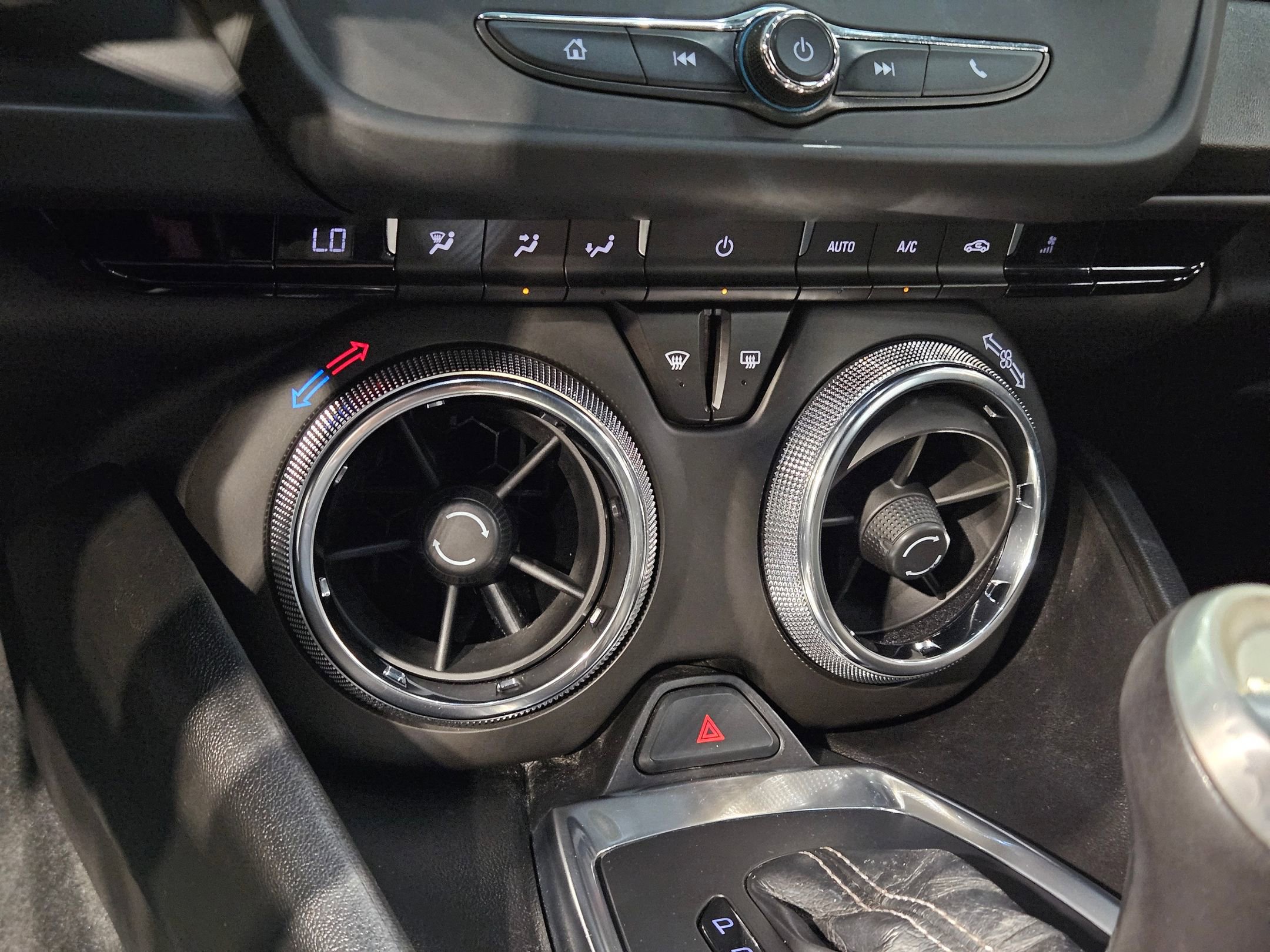 Used 2017 Chevrolet Camaro LT w/ RS Package image 29