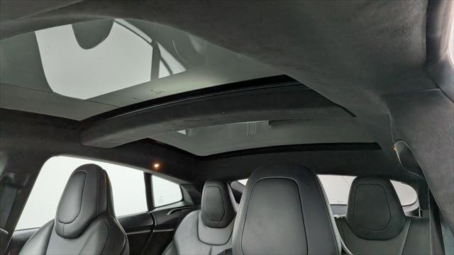 Used 2017 Tesla Model S 90D image 27