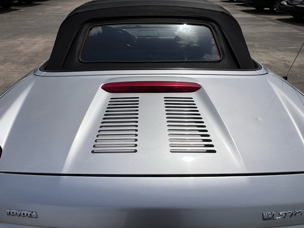 Used 2002 Toyota MR2 image 91