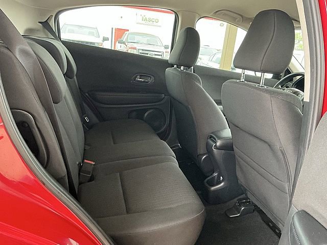 Used 2017 Honda HR-V LX image 12