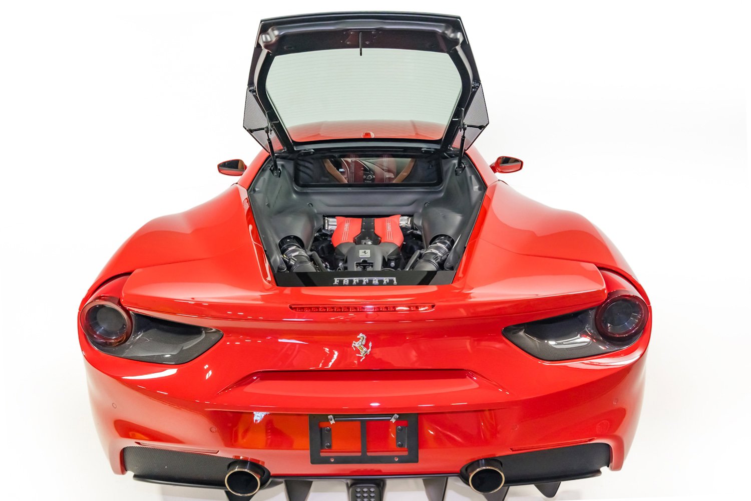 Used 2018 Ferrari 488 GTB RWD image 39