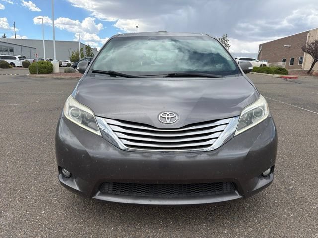 Used 2015 Toyota Sienna Limited AWD/4WD image 2