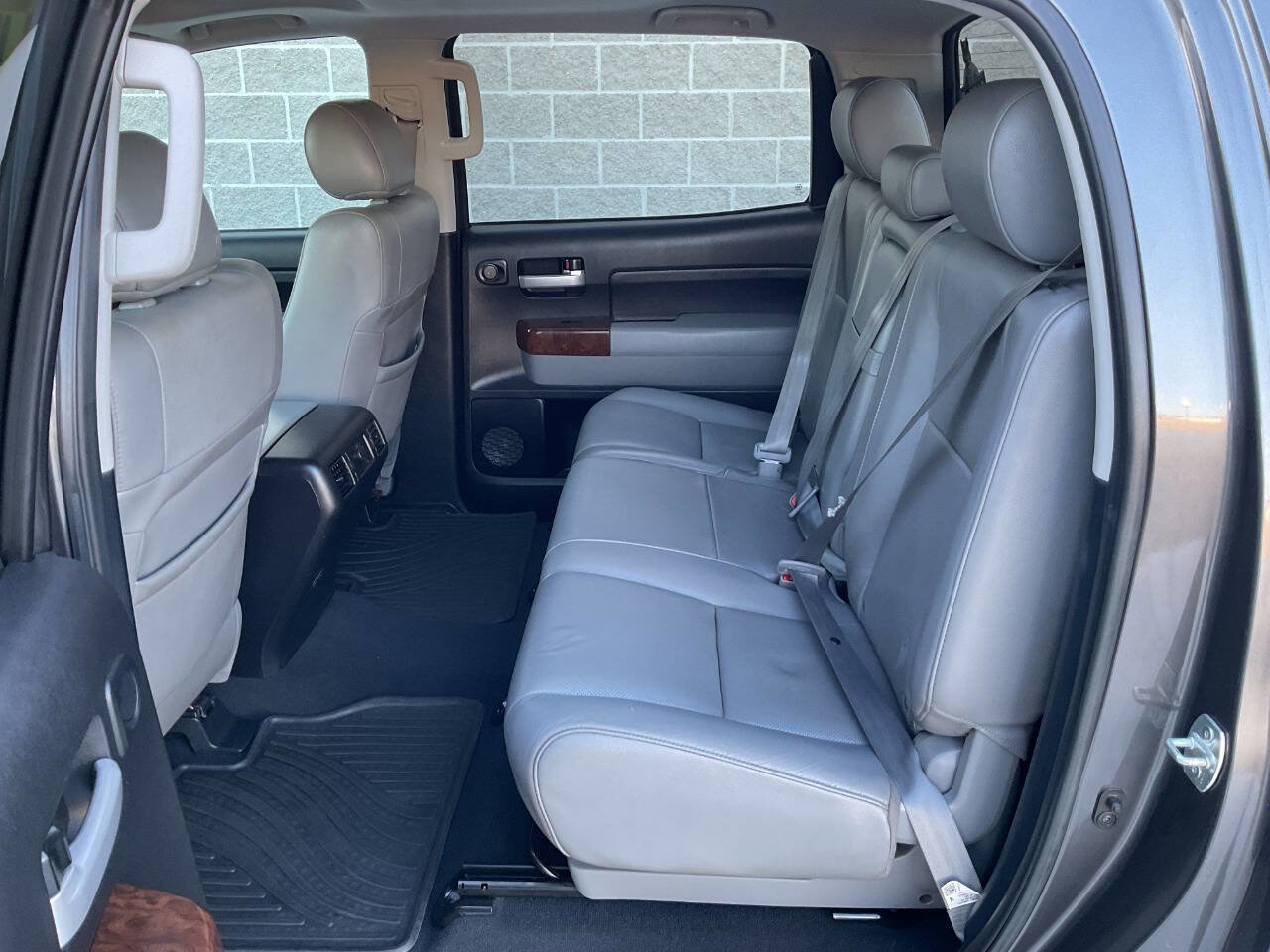 Used 2013 Toyota Tundra Platinum image 32