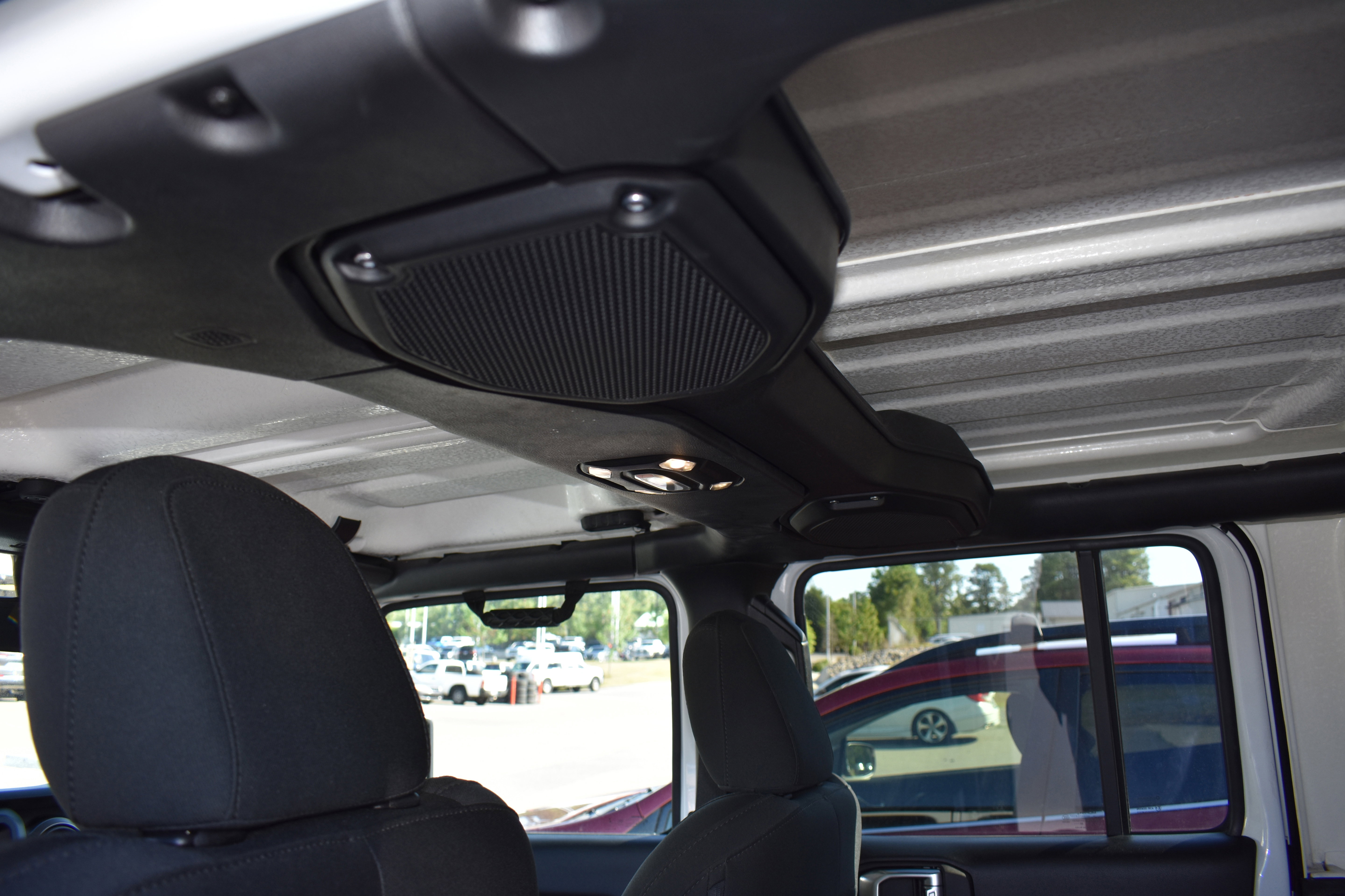 Used 2021 Jeep Wrangler Unlimited Sport AWD/4WD image 27