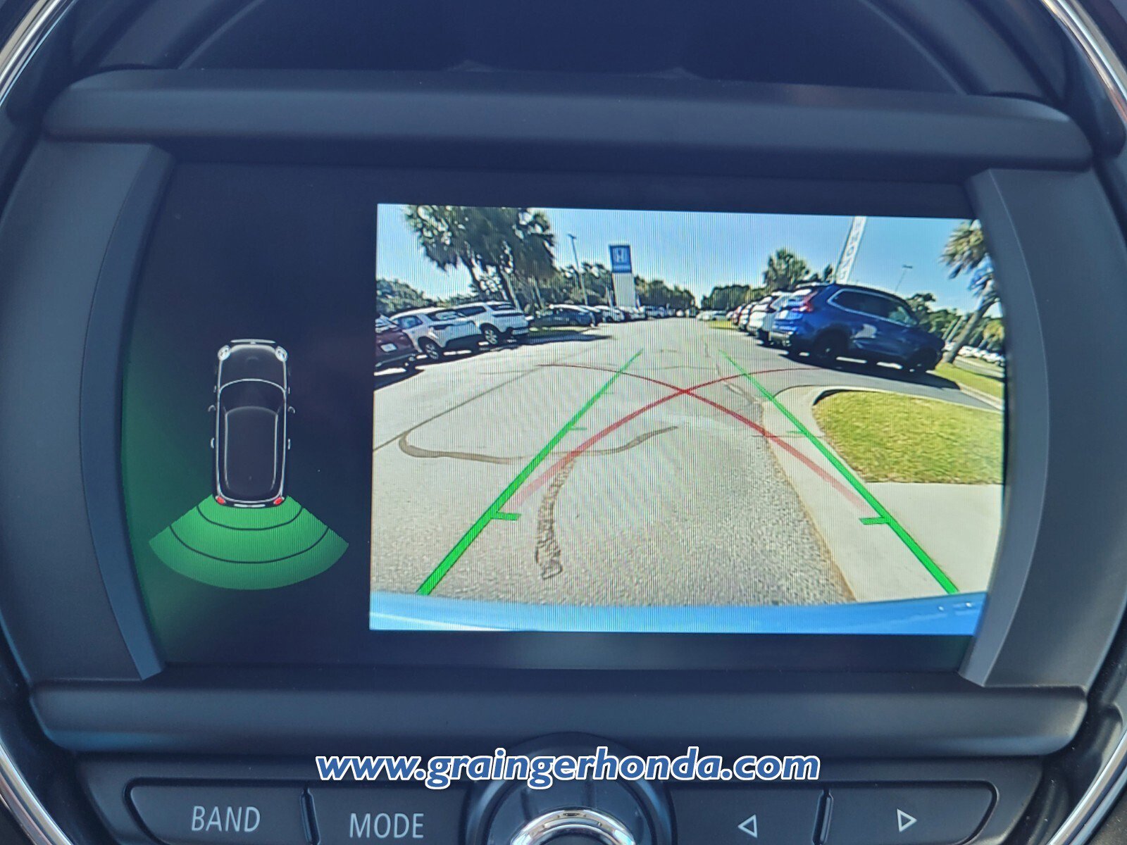 Used 2019 MINI Cooper S w/ Signature Upholstery Package image 16