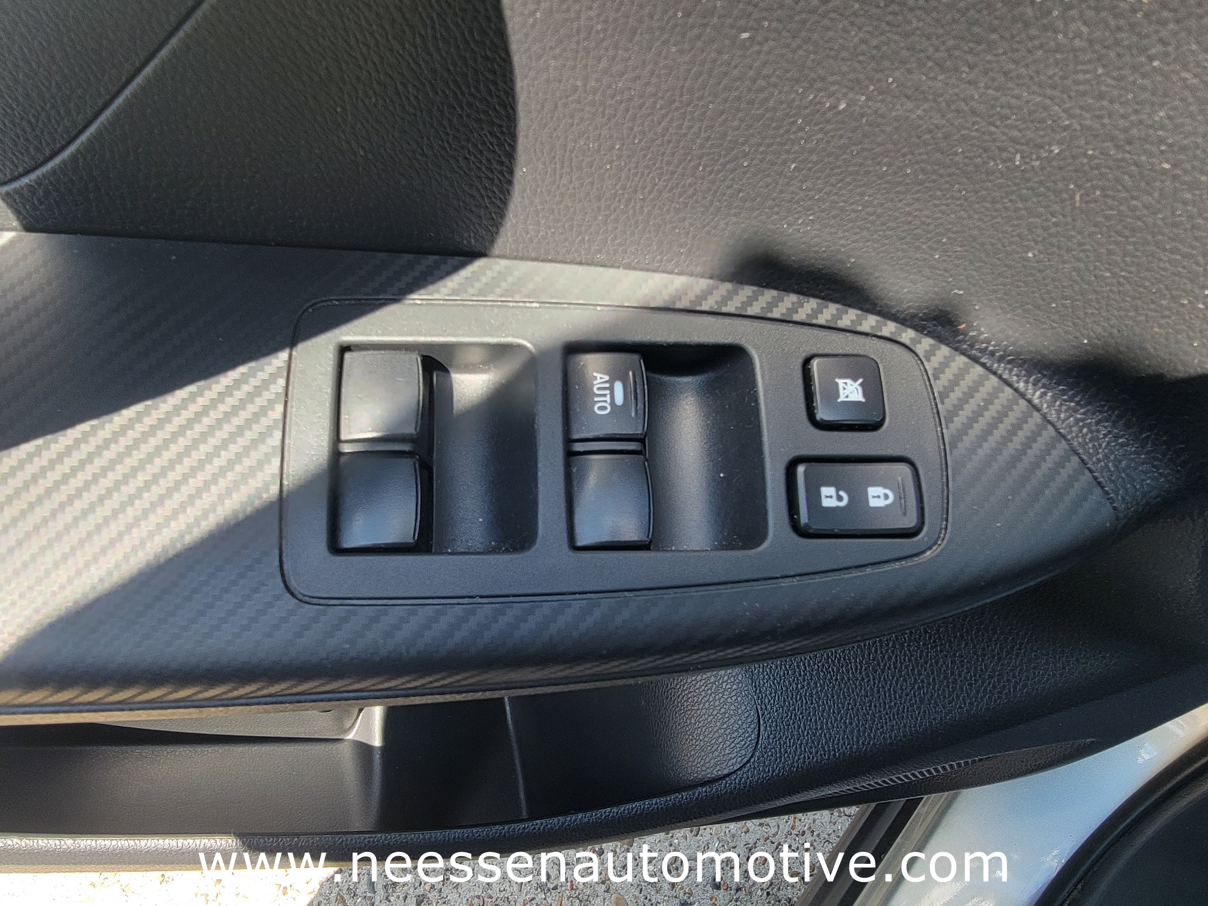 Used 2024 Mitsubishi Eclipse Cross SE image 16