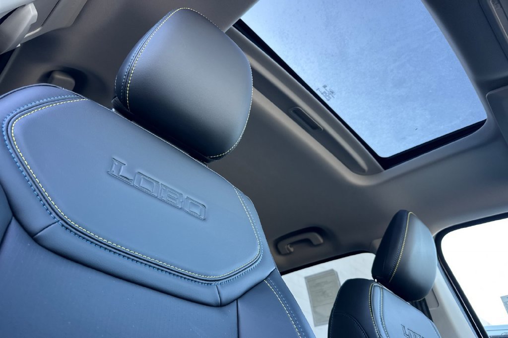 New 2026 Ford Maverick Lobo AWD/4WD image 16