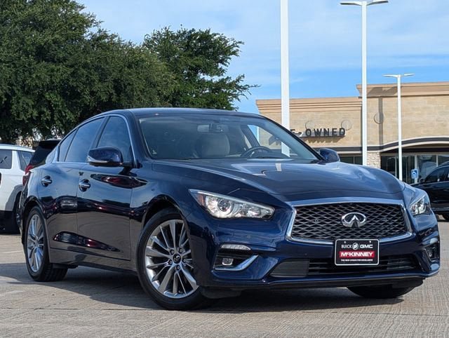 Used 2022 INFINITI Q50 Luxe w/ Cargo Package RWD image 2