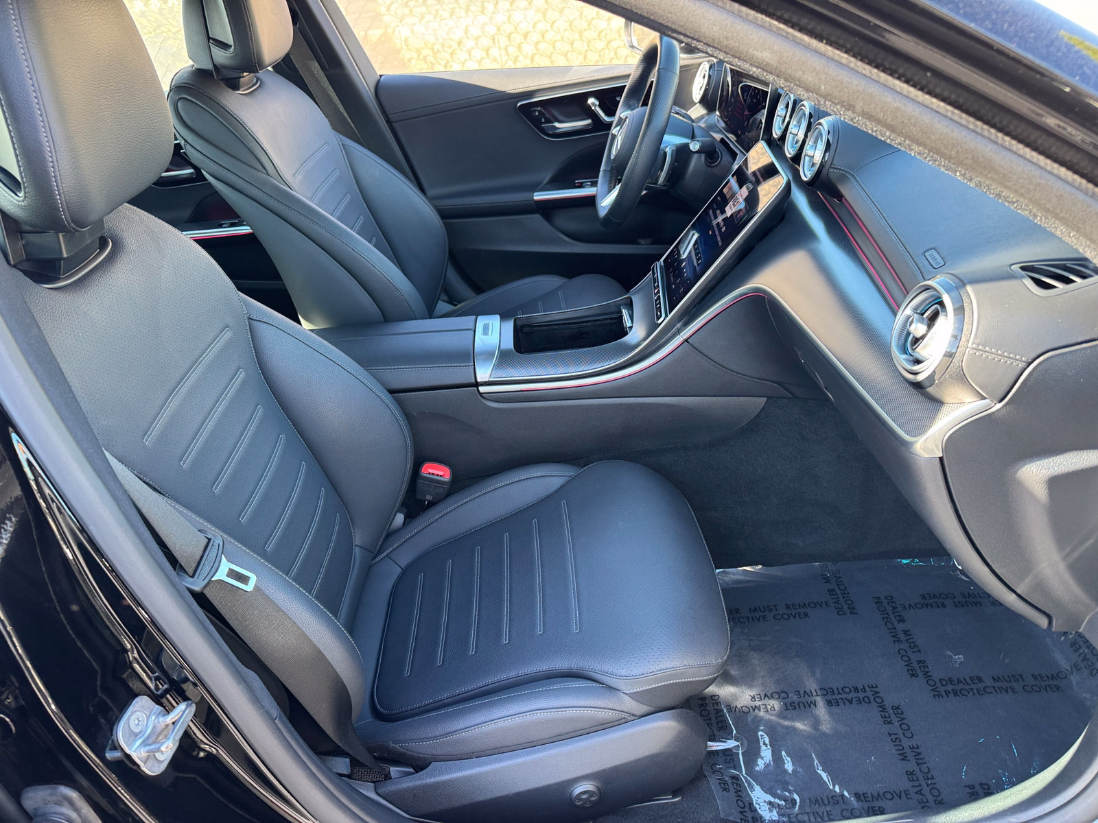 Used 2025 Mercedes-Benz C 300 4MATIC Sedan image 7