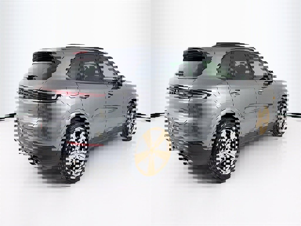 New 2026 Porsche Cayenne image 9