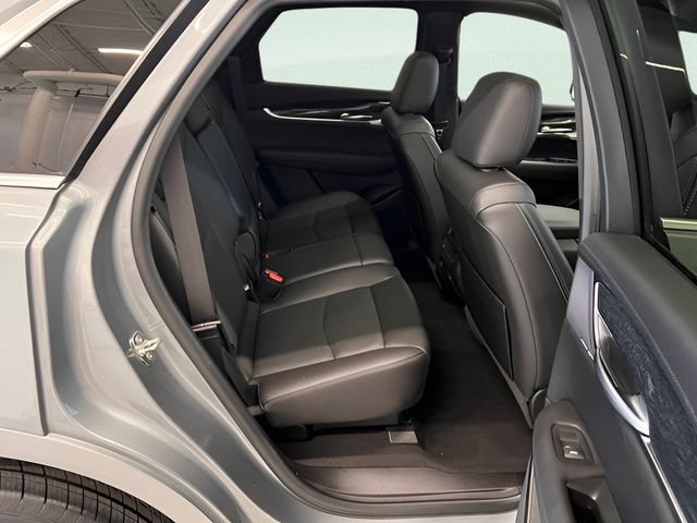 Certified 2023 Cadillac XT5 Premium Luxury w/ Technology Package AWD/4WD image 8