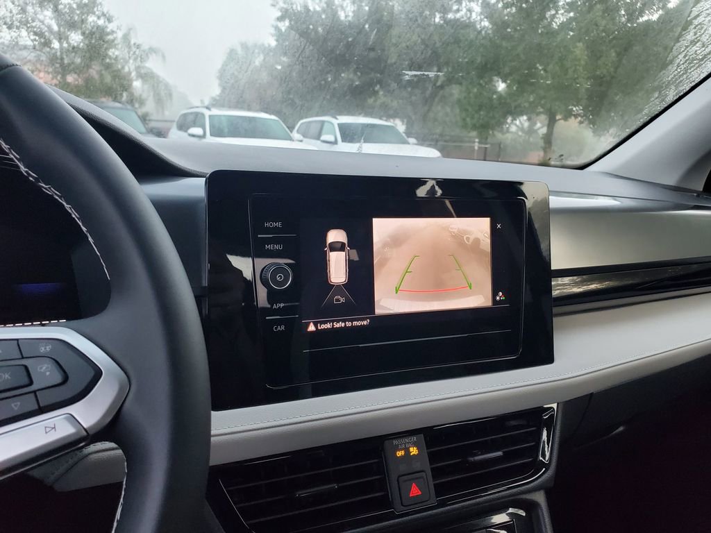 New 2026 Volkswagen Taos S image 10