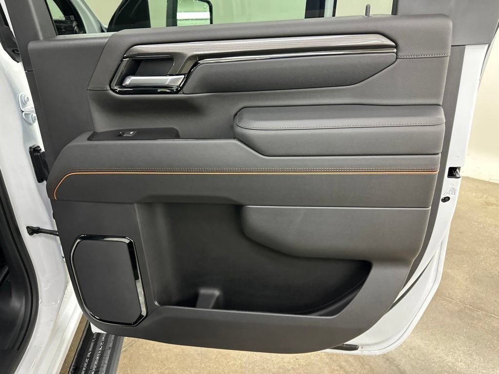 New 2026 GMC Sierra 2500 AT4 w/ AT4 Premium Plus Package AWD/4WD image 29