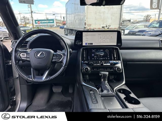 Used 2023 Lexus LX 600 4WD w/ Appearance Package image 23