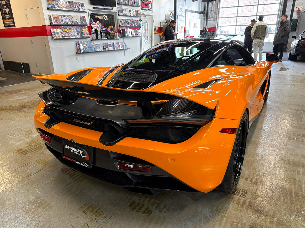 Used 2019 McLaren 720S image 6