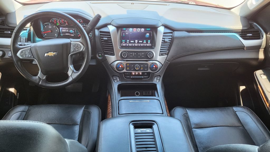 Used 2017 Chevrolet Tahoe Premier AWD/4WD image 32