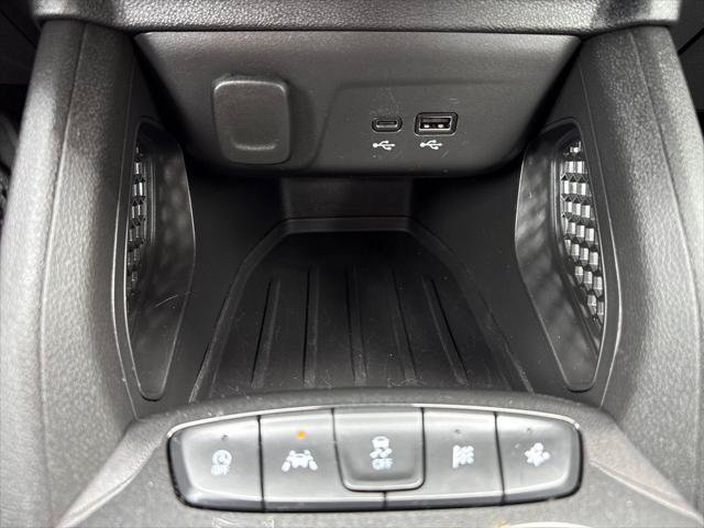 Used 2025 Chevrolet TrailBlazer LS w/ LS Confidence Package FWD image 21