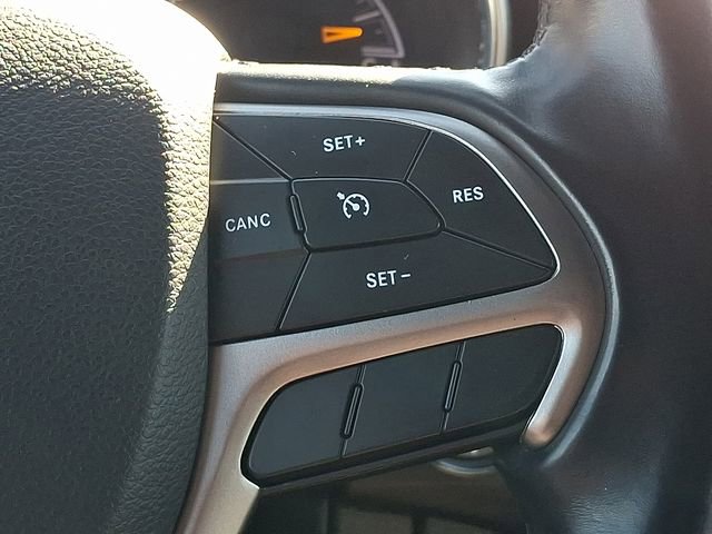 Used 2021 Jeep Grand Cherokee Laredo image 22