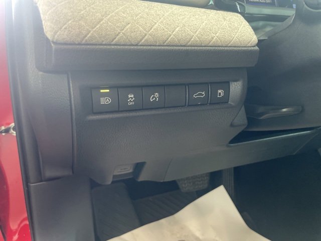 Certified 2025 Toyota Camry XLE image 17