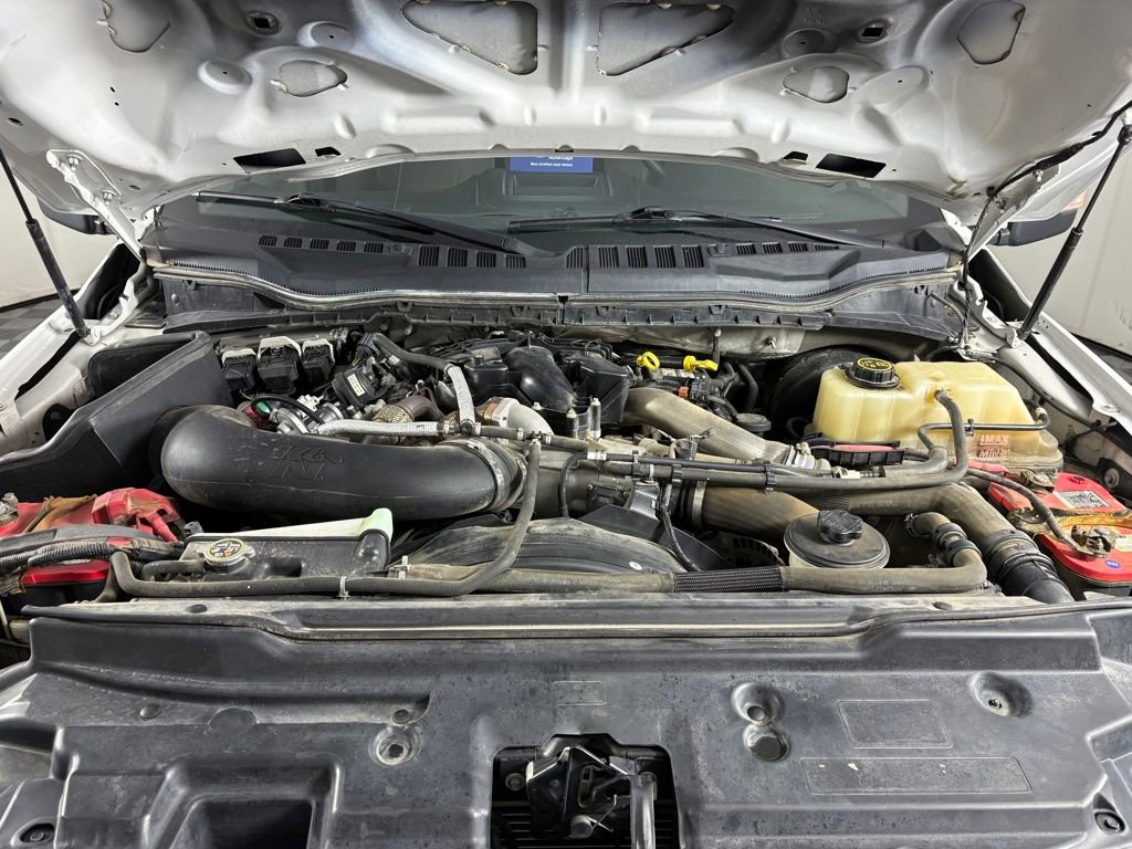 Certified 2019 Ford F250 XLT w/ Snow Plow Prep Package image 10