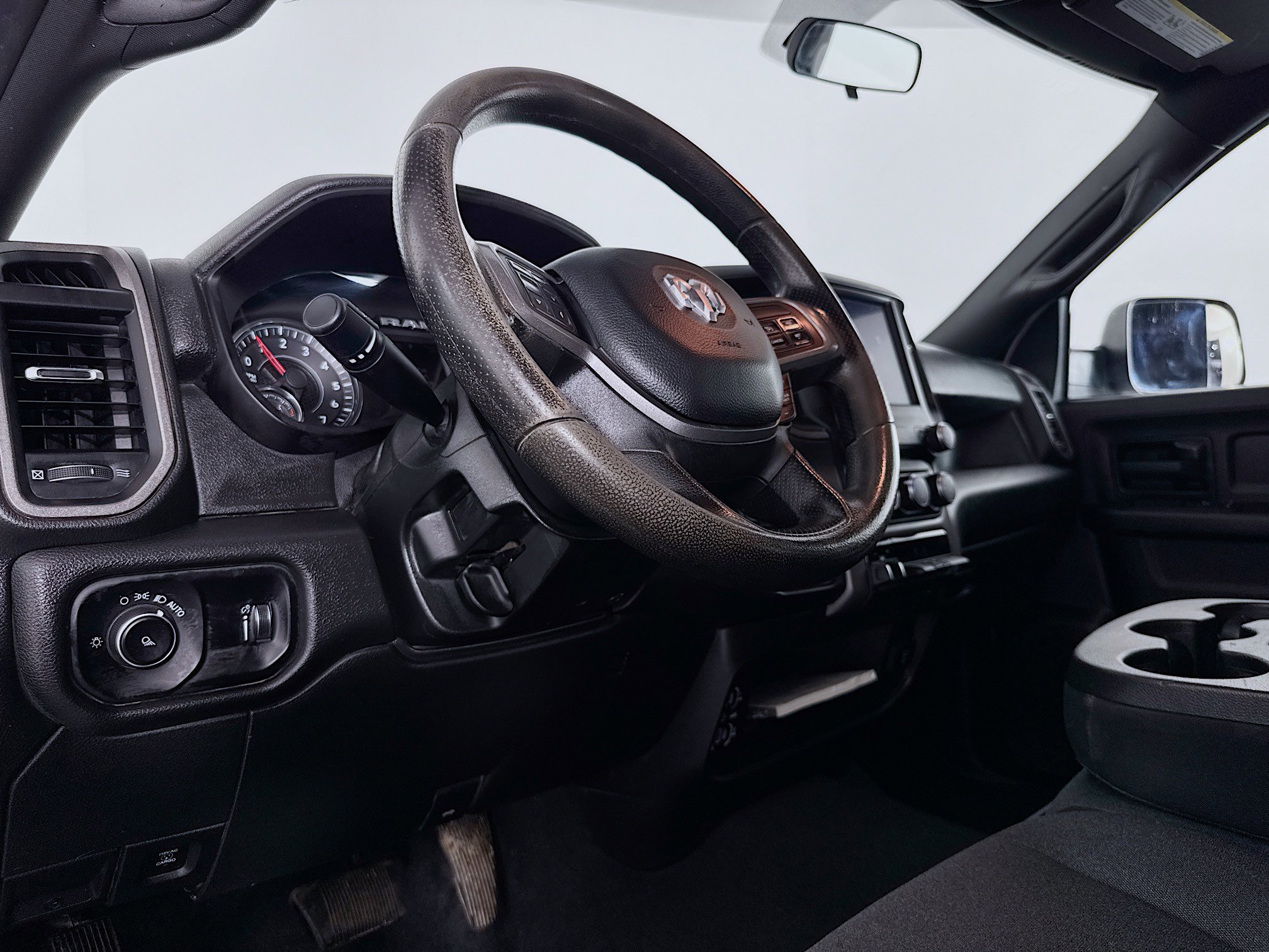 Used 2022 RAM 3500 Tradesman image 22