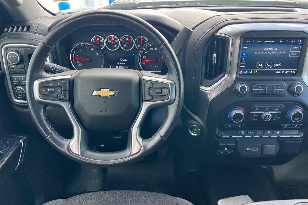 Used 2022 Chevrolet Silverado 2500 LT w/ Convenience Package image 11