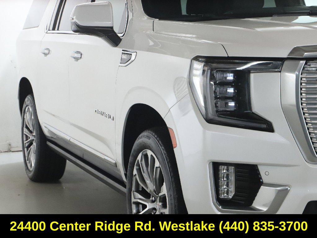 Used 2021 GMC Yukon XL Denali w/ Denali Ultimate Package AWD/4WD image 9