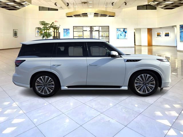 Used 2025 INFINITI QX80 Luxe RWD image 4