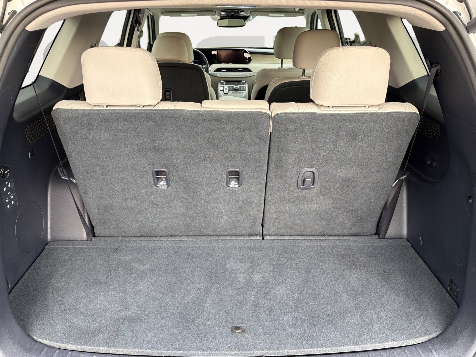 Used 2021 Hyundai Palisade SEL w/ Premium Package image 13